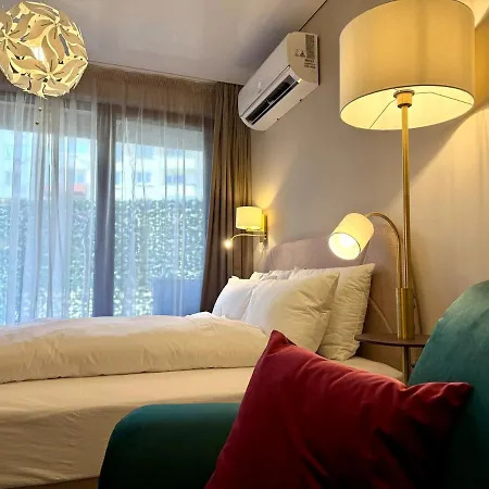 Cosher - Luxury With Garden & Parking *